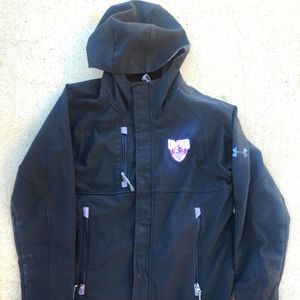 Under Armour X-Storm S Loose Waterproof Jacket UMHB Logo Black